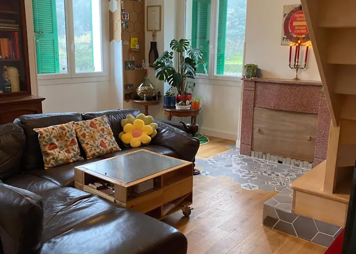 Village Vacations Guarguale